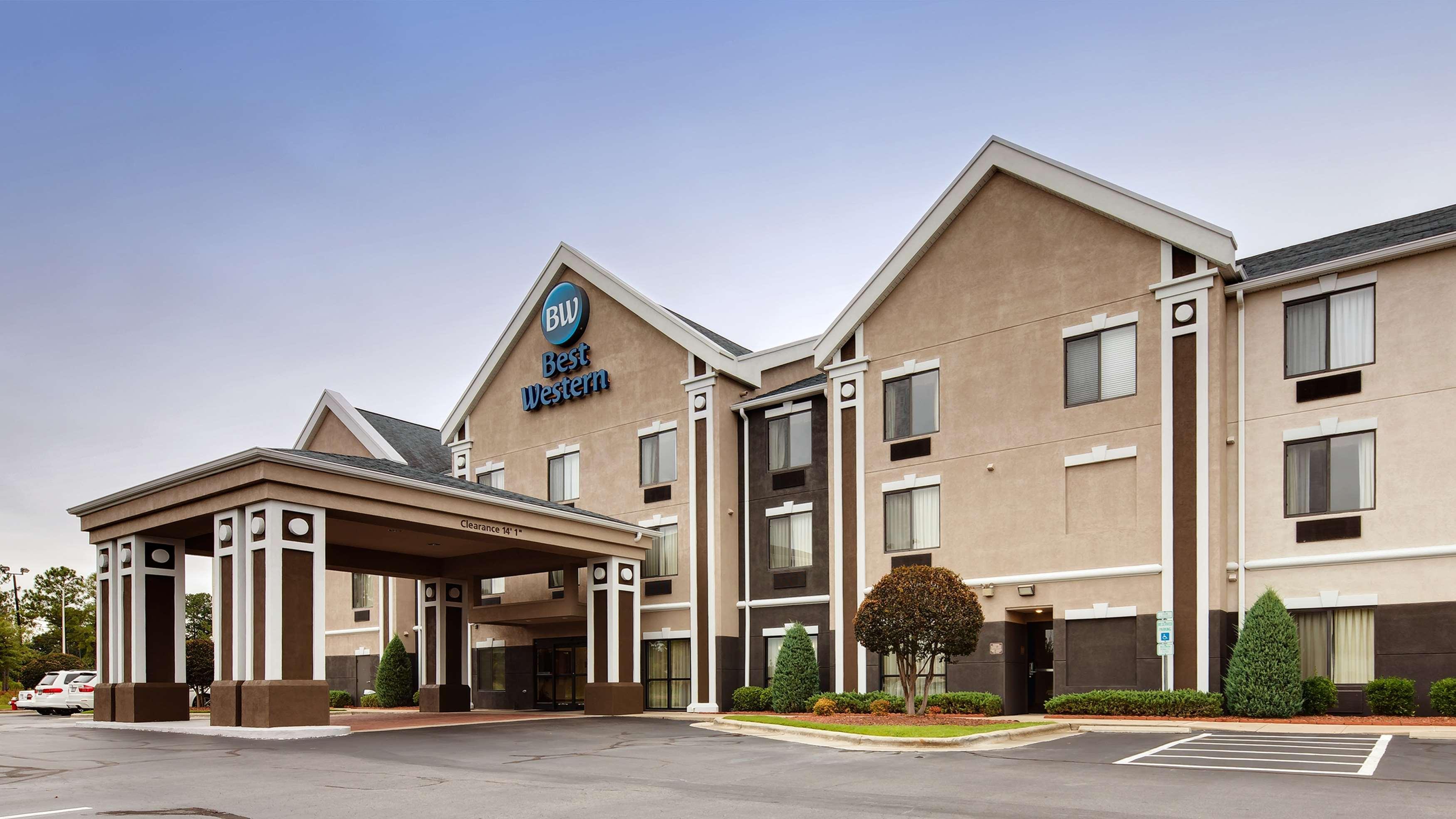 Best Western Smithfield Inn Exterior photo
